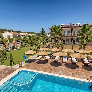 Apart Otel Halkidiki Greek Pride ηotel And, Skála Foúrkas