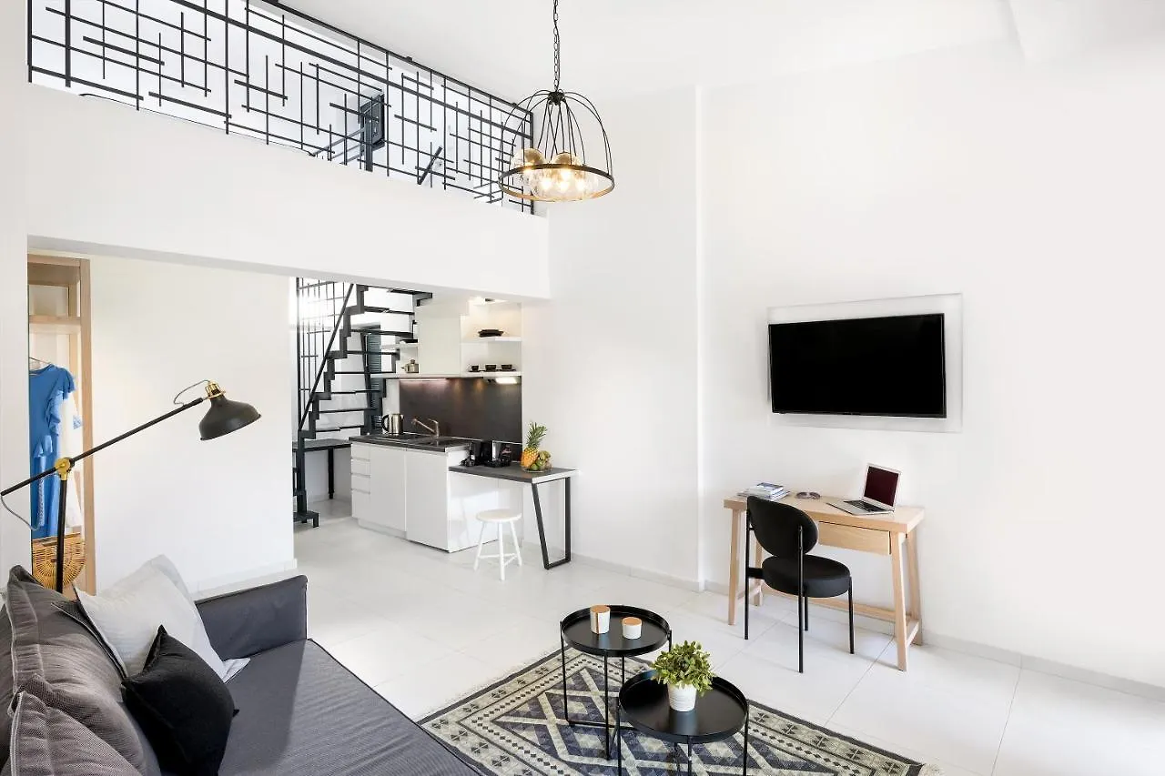 Melite Luxury Rooms & Apartments Paliouri Otel